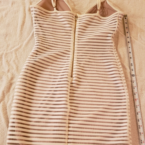 Bebe spegetti strap v-neck - Picture 8 of 8